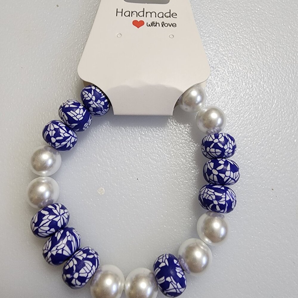 Pearl White/Purple with White Beaded Bracelet